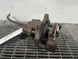 bontott BMW 3 F31 Jobb hátsó Féknyereg Munkahengerrel