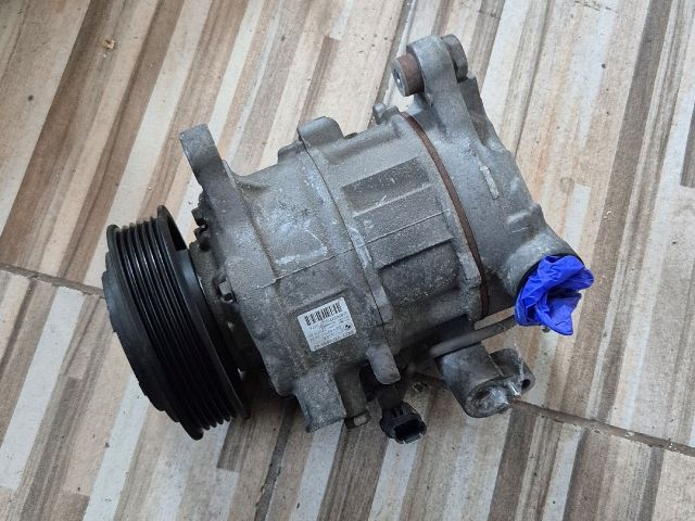 bontott BMW 3 F31 Klímakompresszor