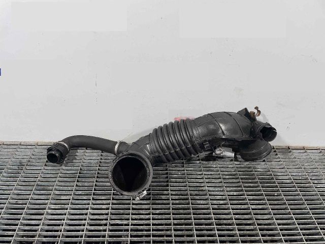 bontott BMW 3 F31 Légbeömlő Cső