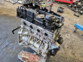 bontott BMW 3 F31 Motor (Fűzött blokk hengerfejjel)