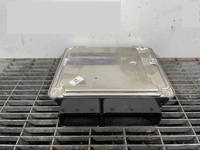 bontott BMW 3 F31 Motorvezérlő