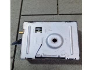 bontott BMW 3 F31 Antenna Erősítő