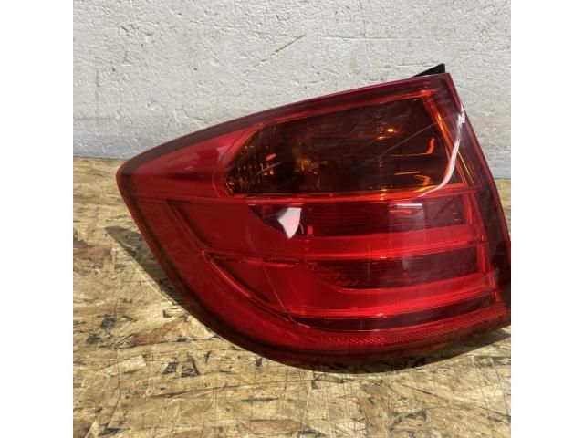 bontott BMW 3 F31 Bal Külső Hátsó Lámpa