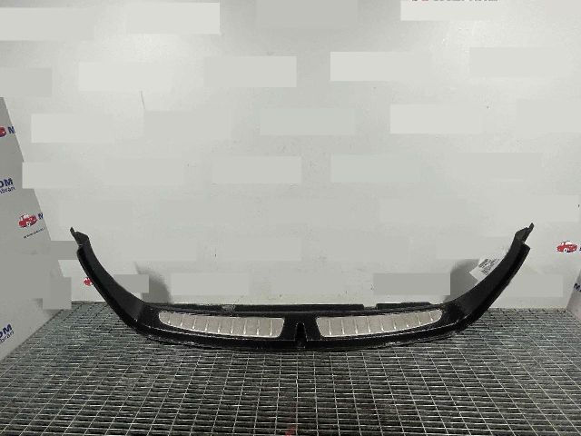 bontott BMW 3 F31 Csomagtérajtó Díszléc