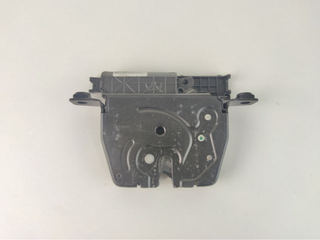 bontott BMW 3 F31 Csomagtérajtó Zárszerkezet