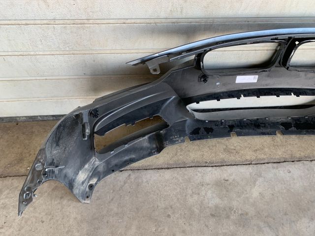 bontott BMW 3 F31 Első Lökhárító (Üresen)
