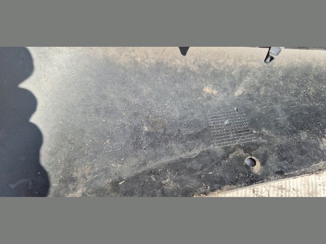 bontott BMW 3 F31 Első Lökhárító (Üresen)