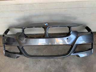 bontott BMW 3 F31 Első Lökhárító (Üresen)