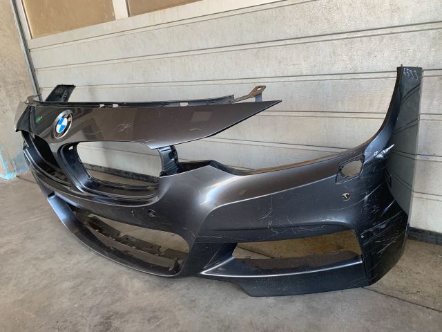 bontott BMW 3 F31 Első Lökhárító (Üresen)