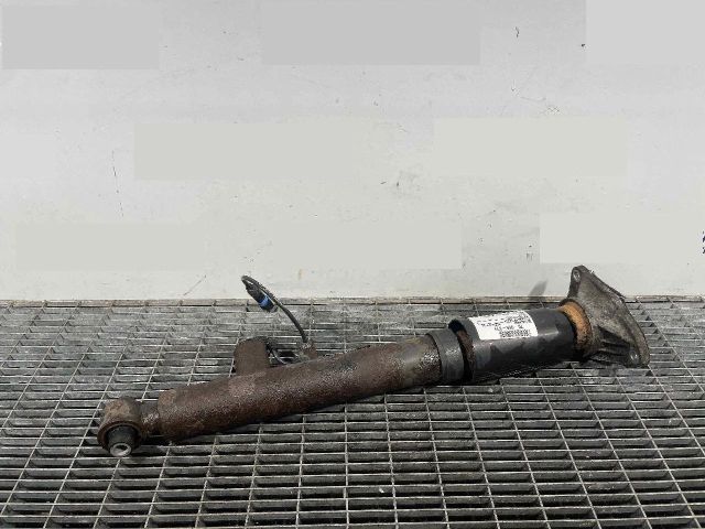 bontott BMW 3 F31 Hátsó Lengéscsillapító (Pozíciófüggetlen)