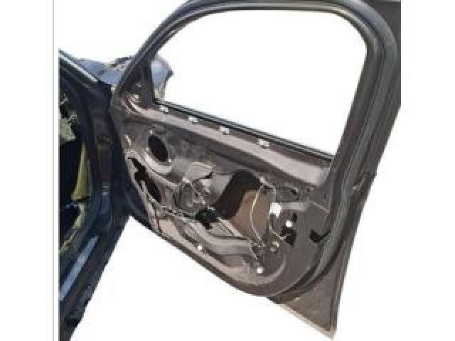 bontott BMW 3 F31 Jobb első Ajtó (Üres lemez)