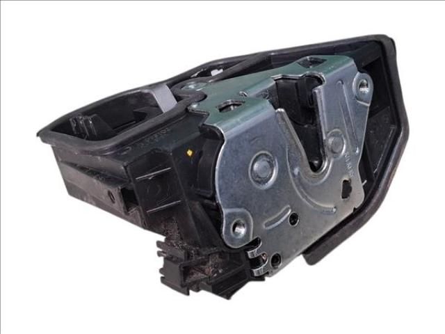 bontott BMW 3 F31 Jobb első Ajtózár