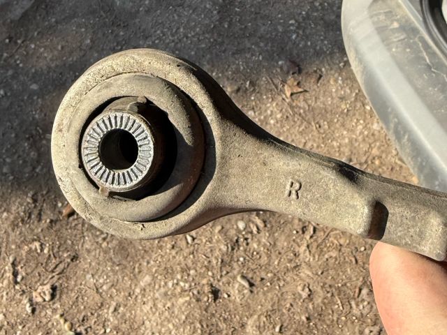 bontott BMW 3 F31 Jobb első Alsó Első Lengőkar