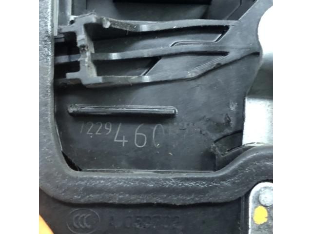 bontott BMW 3 F31 Jobb hátsó Ajtózár