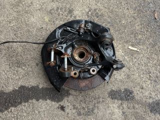 bontott BMW 3 F31 Jobb hátsó Csonkállvány Kerékaggyal