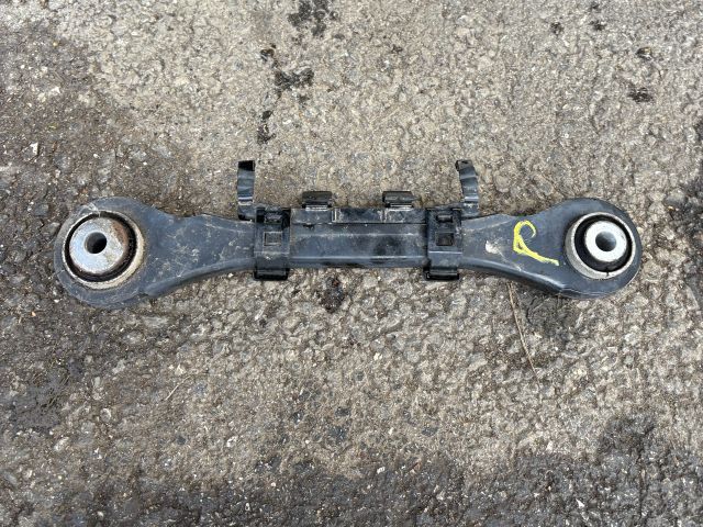 bontott BMW 3 F31 Jobb hátsó Felső Lengőkar