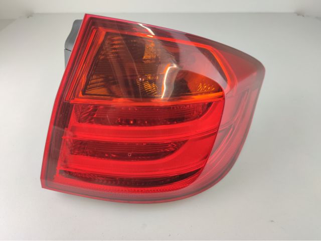 bontott BMW 3 F31 Jobb Hátsó Lámpa