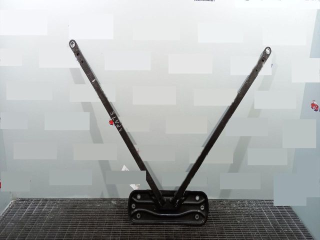 bontott BMW 3 F31 Tartó Bak