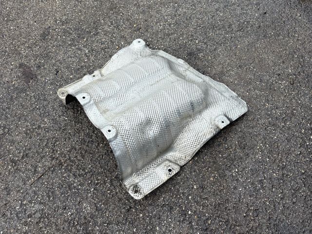 bontott BMW 3 G20-G80 Leömlő Hővédő Lemez