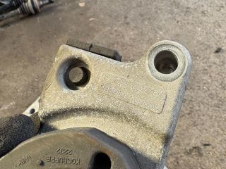 bontott BMW 3 G20-G80 Váltó Tartó Bak (Pozíciófüggetlen)