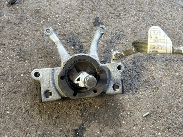 bontott BMW 3 G20-G80 Váltó Tartó Bak (Pozíciófüggetlen)