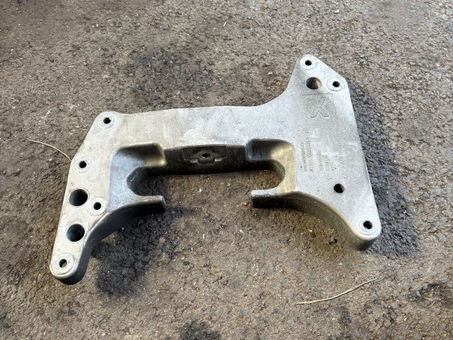 bontott BMW 3 G20-G80 Váltó Tartó Bak (Pozíciófüggetlen)