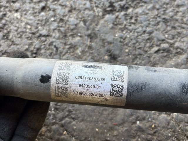 bontott BMW 3 G20-G80 Bal hátsó Féltengely