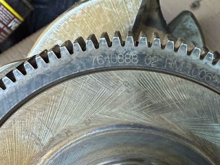 bontott BMW 3 G20-G80 Főtengely (Magában)