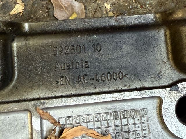 bontott BMW 3 G20-G80 Hátsó Vezérlés Burkolat