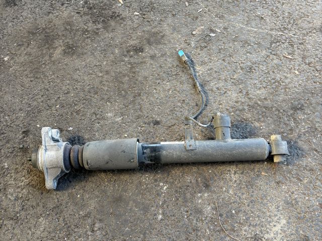 bontott BMW 3 G20-G80 Jobb hátsó Lengéscsillapító