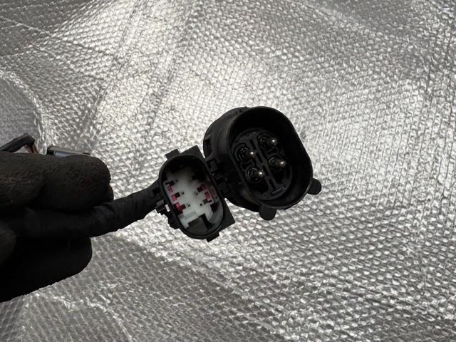 bontott BMW 3 G20-G80 Üzemanyag Kábelköteg