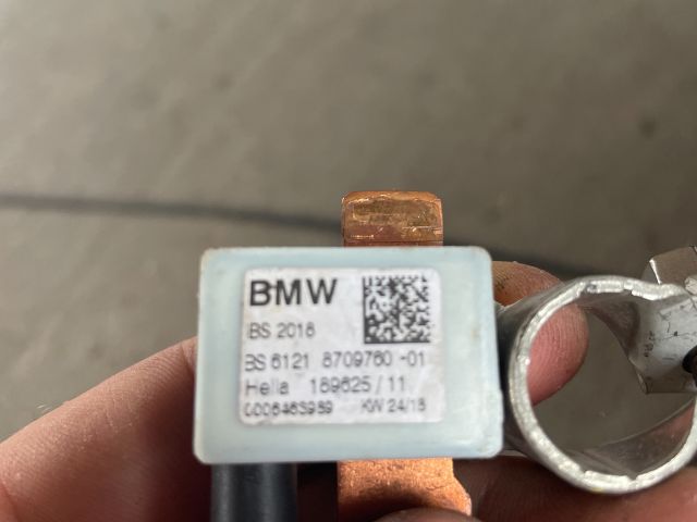 bontott BMW 3 G20-G80 Akkumulátor Saru Elektronikával