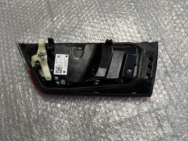 bontott BMW 3 G20-G80 Bal Belső Hátsó Lámpa