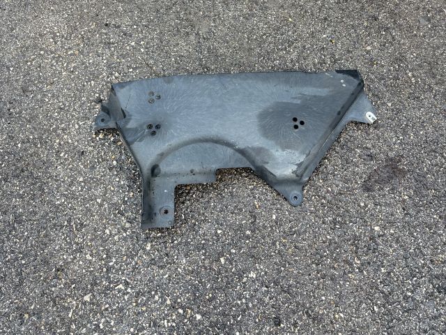 bontott BMW 3 G20-G80 Bal Fenéklemez