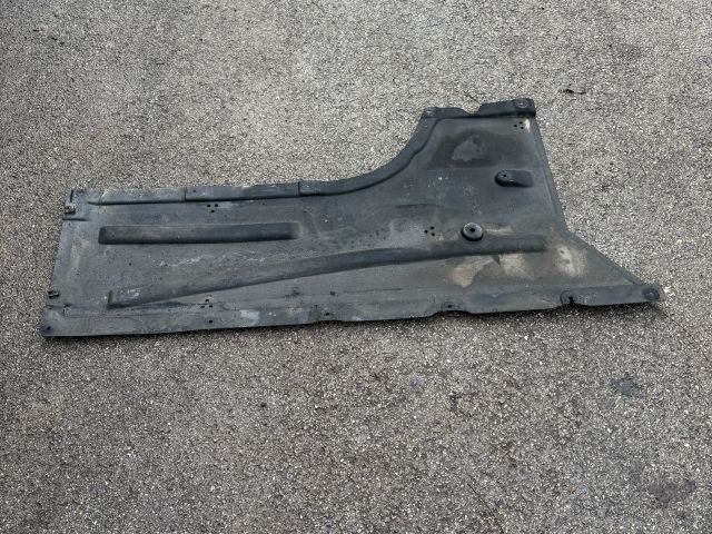 bontott BMW 3 G20-G80 Bal Fenéklemez