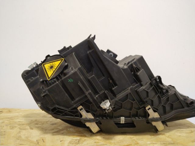 bontott BMW 3 G20-G80 Bal Fényszóró