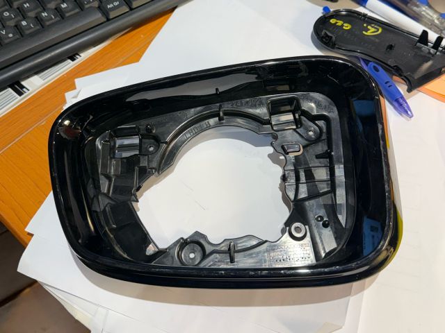 bontott BMW 3 G20-G80 Bal Visszapillantó Tükör Keret