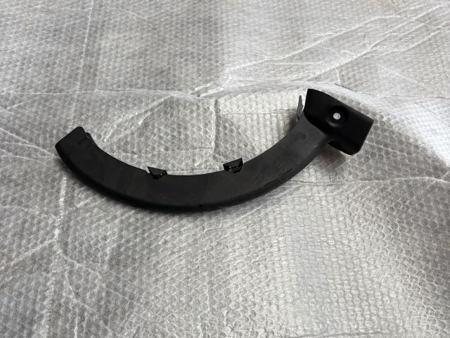 bontott BMW 3 G20-G80 Csomagtérajtó Burkolat (Részeivel)