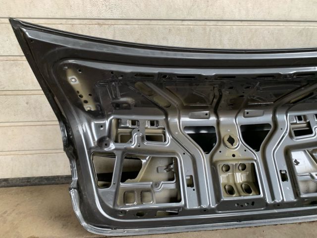 bontott BMW 3 G20-G80 Csomagtérajtó (Üres lemez)