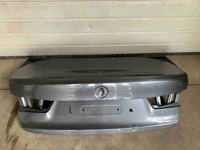 bontott BMW 3 G20-G80 Csomagtérajtó (Üres lemez)