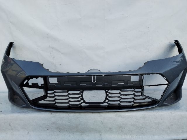 bontott BMW 3 G20-G80 Első Lökhárító (Üresen)