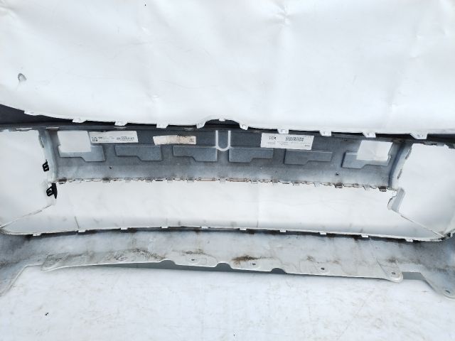 bontott BMW 3 G20-G80 Első Lökhárító (Üresen)