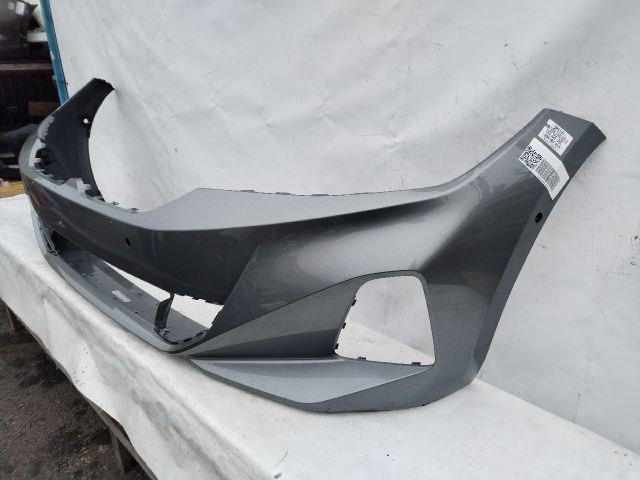 bontott BMW 3 G20-G80 Első Lökhárító (Üresen)