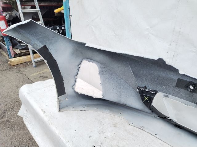 bontott BMW 3 G20-G80 Első Lökhárító (Üresen)