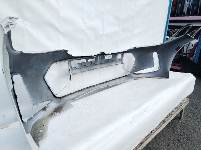 bontott BMW 3 G20-G80 Első Lökhárító (Üresen)