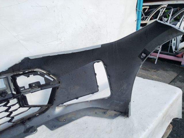 bontott BMW 3 G20-G80 Első Lökhárító (Üresen)