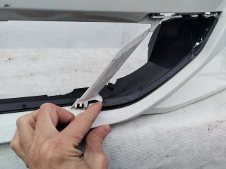 bontott BMW 3 G20-G80 Első Lökhárító (Üresen)