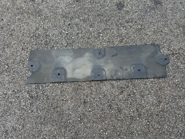 bontott BMW 3 G20-G80 Hátfal Burkolat