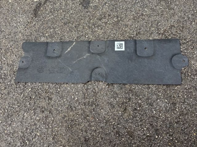 bontott BMW 3 G20-G80 Hátfal Burkolat