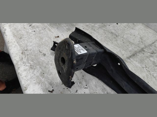 bontott BMW 3 G20-G80 Hátsó Lökhárító Merevítő (Fém)